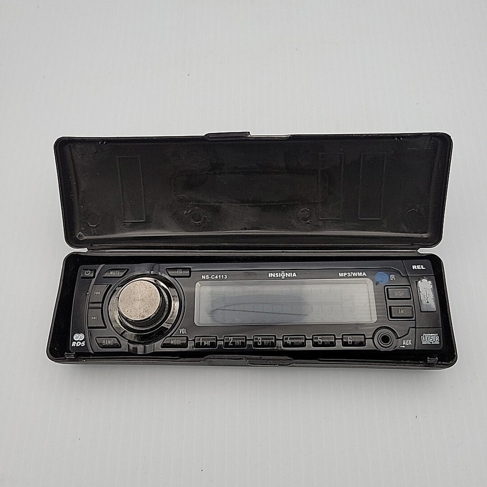 Insignia NS-c4113 Car Stereo Face Plate W/ Case